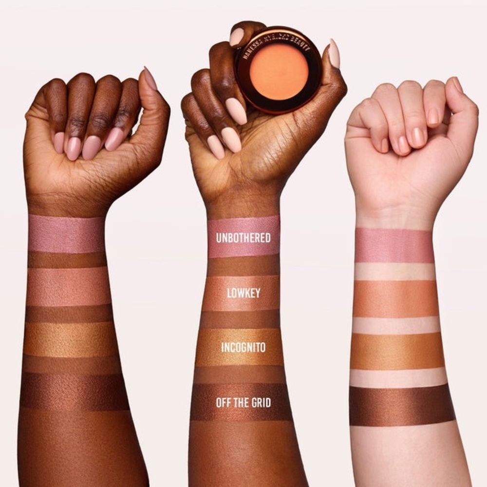 Danessa Myricks Beauty Yummy Skin Blurring Balm Powder Lowlighter - Picture 4 of 8